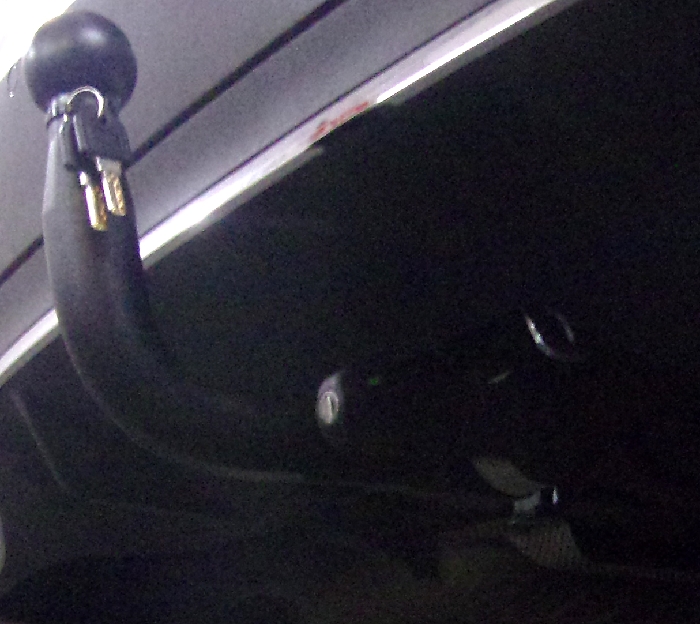 Anhängerkupplung für Mercedes-E-Klasse Limousine W 213, spez. m. AMG Sport o. Styling Paket - 2016-